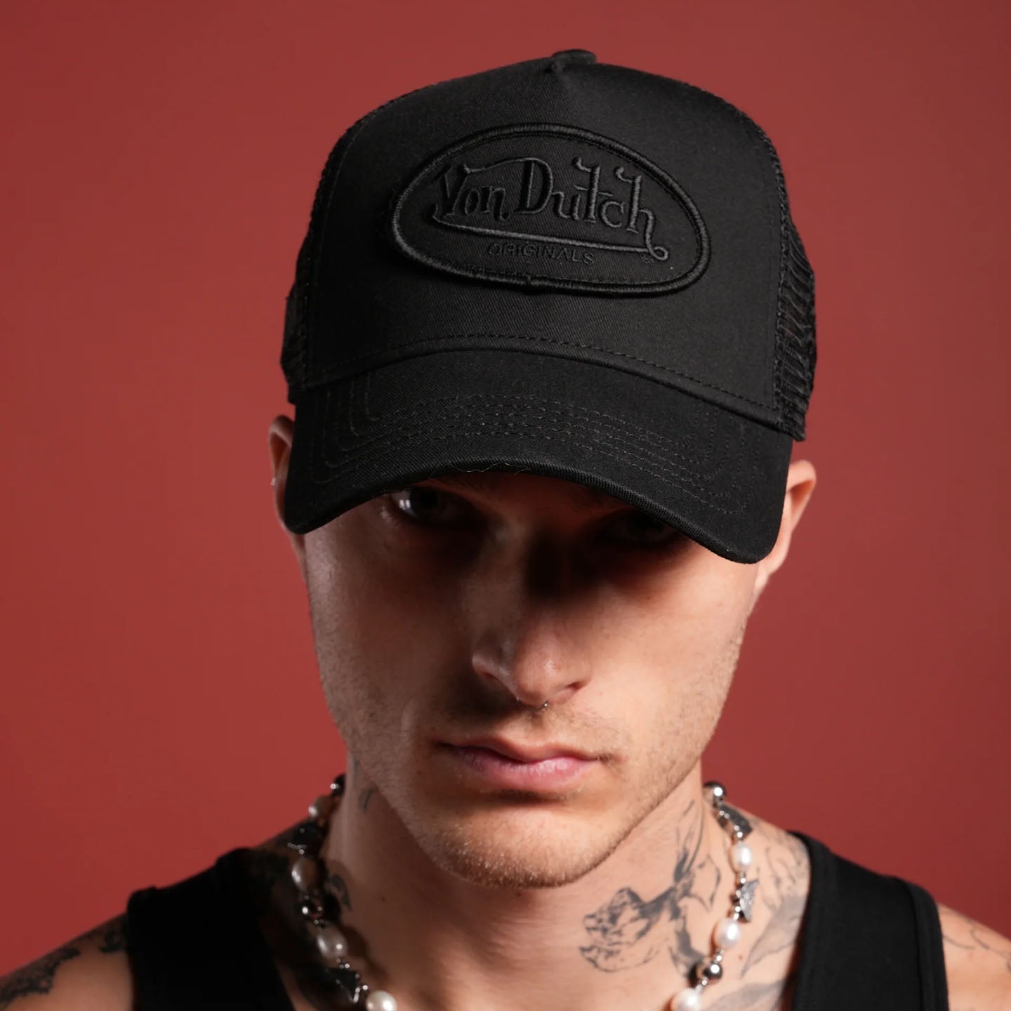 DSVD Wolf Black Trucker Hat