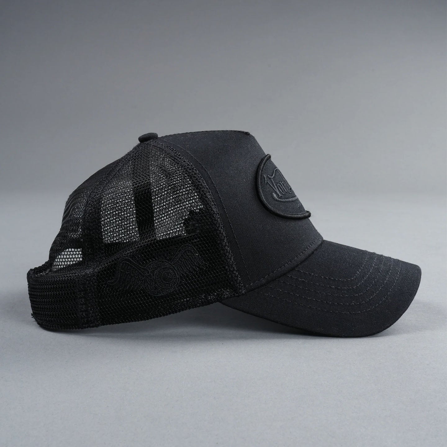 DSVD Wolf Black Trucker Hat