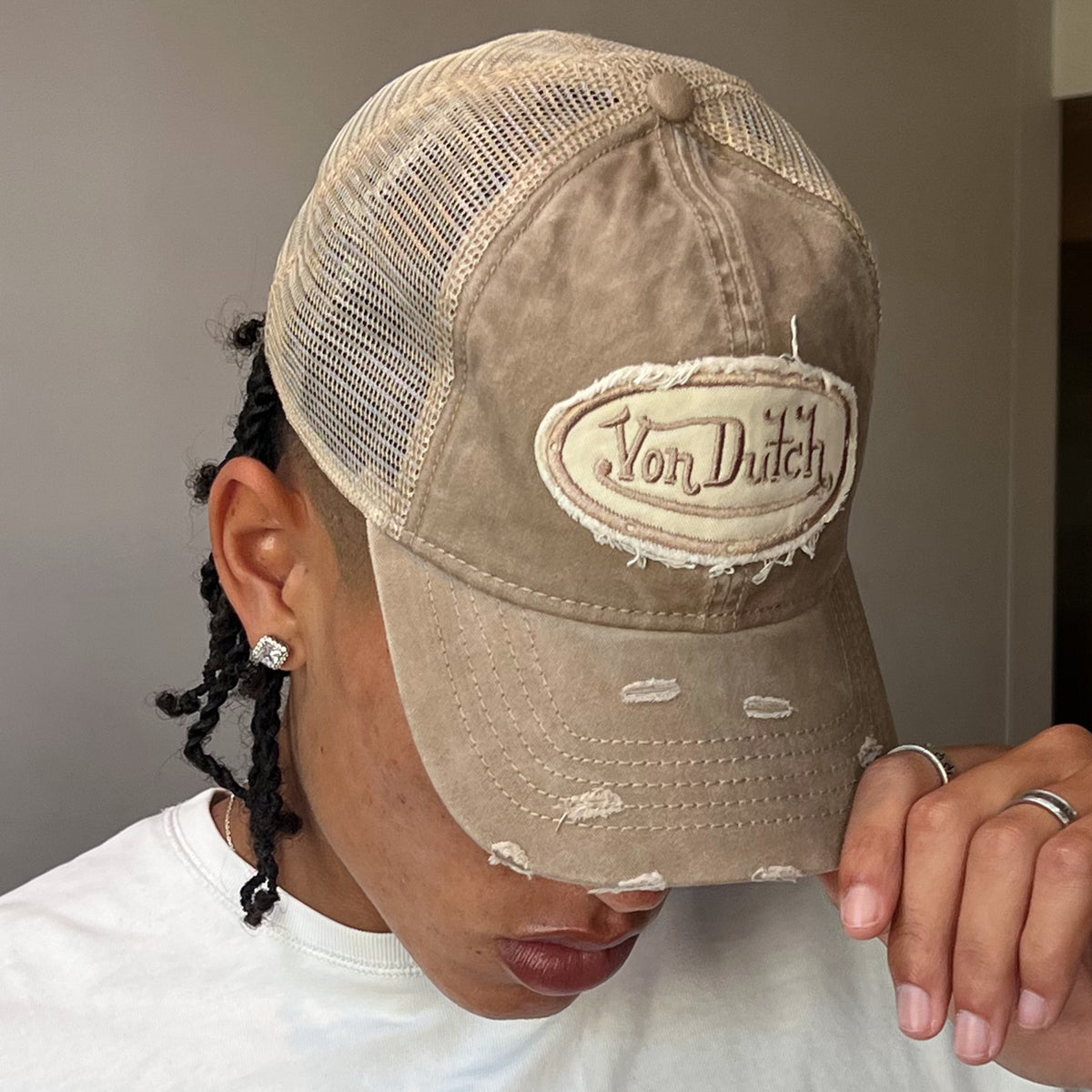 Distressed Trucker Hat Brown Taupe
